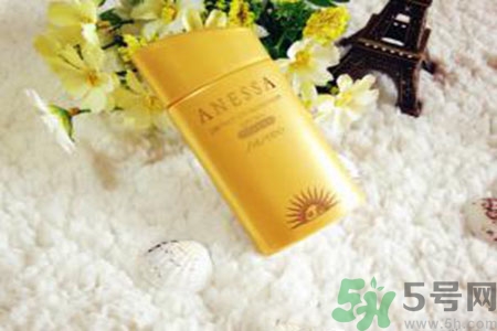 安耐曬適合什么膚質(zhì)？安耐曬防曬霜適合敏感肌膚嗎？