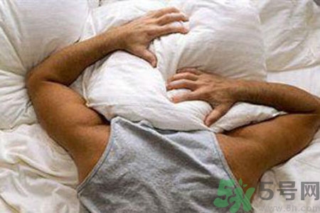 男人濕氣重的表現有哪些？男人去除濕氣的方法有哪些？