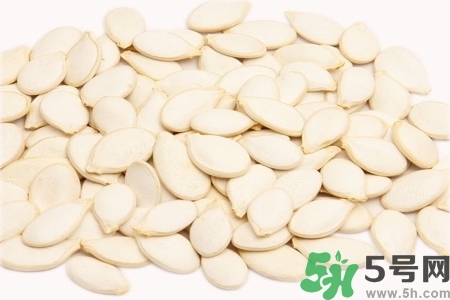 吃南瓜子的好處？吃南瓜子的壞處？