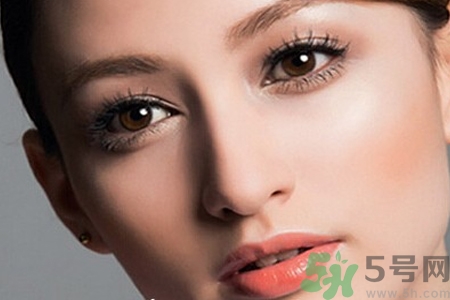 臥蠶怎么畫？臥蠶眼妝畫法步驟？