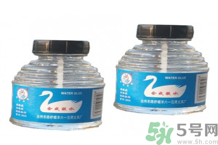502膠水怎么洗？如何祛除衣服上的膠水？