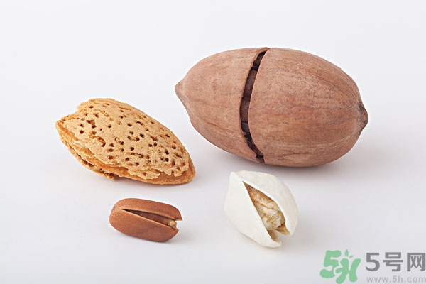 吃開(kāi)心果有什么好處和壞處?開(kāi)心果的功效與作用