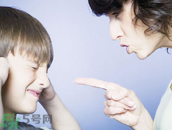 孩子性格內(nèi)向懦弱怎么辦？孩子性格內(nèi)向懦弱的原因？