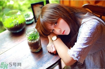 美瞳怎么分左右眼？戴美瞳能睡覺嗎？