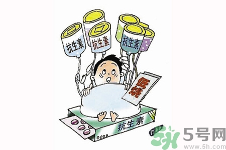 感冒一天吃6片抗生素有危害嗎？抗生素屬于激素類藥物嗎？