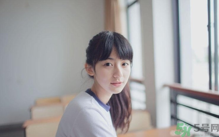 口吃會(huì)傳染嗎？口吃會(huì)遺傳嗎？