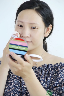 約會(huì)化什么妝？約會(huì)怎么化妝？
