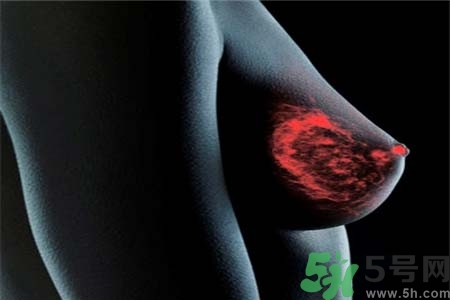 乳房上有硬塊怎么辦？乳房有硬塊的病因是什么？
