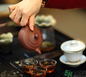 中秋節(jié)喝什么茶？中秋養(yǎng)生喝什么茶？
