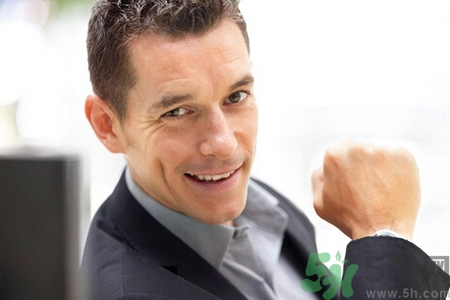 男性更年期的表現有哪些？怎么判斷男性更年期？