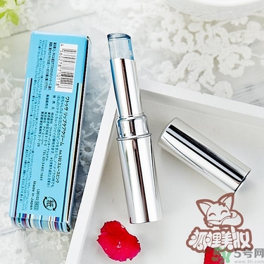WATOSA潤(rùn)唇膏怎么樣？WATOSA護(hù)唇膏好用嗎？