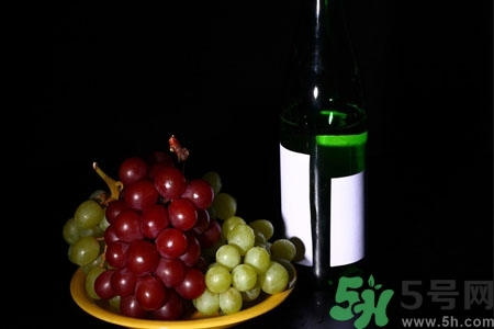 紅酒開瓶器怎么用？沒有開瓶器怎么開紅酒？