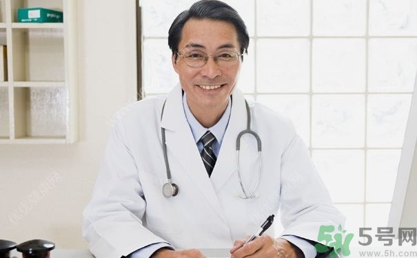 15歲還會得手足口病嗎？手足口病的癥狀有哪些？