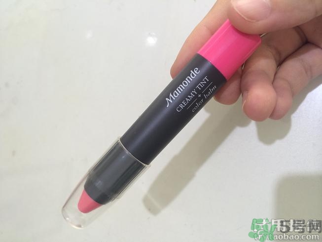 夢妝唇膏筆怎么用?夢妝唇膏筆使用方法。