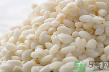 女性吃糯米會(huì)發(fā)胖嗎？5類人要慎食糯米