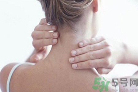 預防頸椎病的方法是什么？老年人如何預防頸椎病？