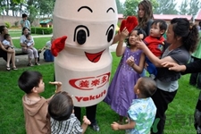 養樂多的瓶子可以做什么?養樂多的瓶子diy
