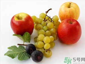 葡萄和蘋果可以一起吃嗎？葡萄和蘋果可以一起榨汁嗎？