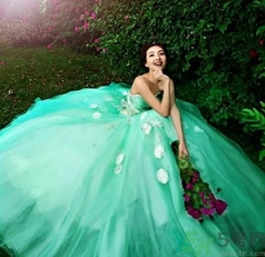 結婚可以穿綠色衣服嗎？結婚為什么穿綠鞋子？