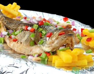 鱸魚的熱量是多少？清蒸鱸魚的熱量是多少？