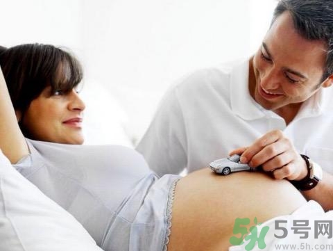 從胎動看男女準(zhǔn)嗎？胎動看男女準(zhǔn)確率高嗎？