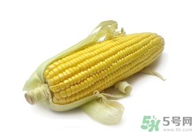 玉米沒煮熟能吃嗎？沒煮熟的玉米能吃嗎？