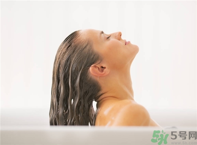 掉頭發用白醋洗頭好嗎？掉頭發用醋洗好嗎？