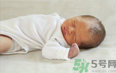 濕疹和痱子一樣嗎？濕疹和痱子有甚么區別？