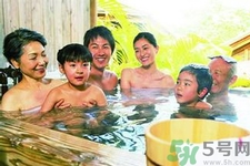 高血壓能泡溫泉嗎？血壓高適合泡溫泉嗎？