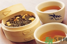 茶垢對(duì)身體有害嗎？茶垢到底是養(yǎng)生還是危害健康？