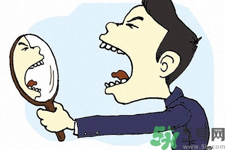 吃口香糖會(huì)口臭嗎？吃了口香糖為什么口還很臭？