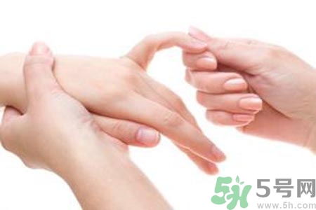 擦護手霜能預防凍瘡嗎？手長凍瘡擦什么護手霜比較好？