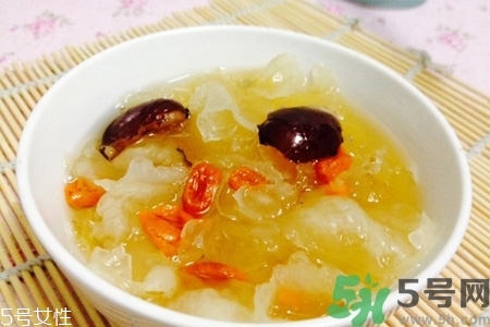 冬天喝什么湯？冬天喝什么湯能暖身體？