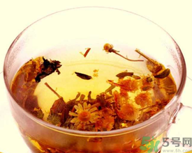 桂花茶和玫瑰花能一塊泡水喝嗎？桂花和玫瑰花一起喝有什么功效？