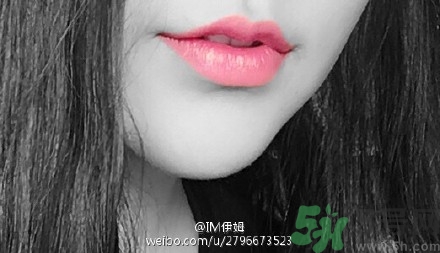 mac魅可人魚姬口紅多少錢？mac人魚姬口紅試色