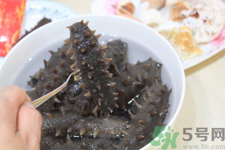 新鮮海參能生吃嗎？新鮮海參是生吃好還是熟吃好？