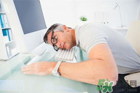 睡眠質量很差怎么辦？睡眠質量很差怎么調理？