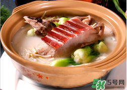 鴨肉和雞肉哪個營養好些？鴨肉和雞肉能一起吃嗎？