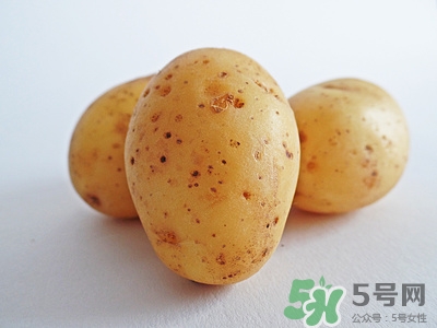 土豆里面發黑了還能吃嗎?土豆里面為什么變黑