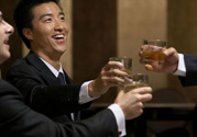 喝白酒能喝出白血病嗎？白血病人能喝酒嗎？