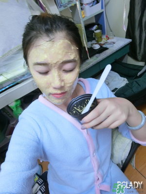 卡蔓卡曼黃金面膜怎么用？casmara黃金面膜使用方法
