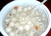 產(chǎn)婦喝米酒后還能喂奶嗎？哺乳期喝米酒會影響喂奶嗎？