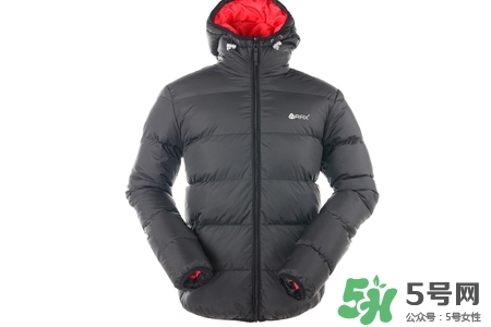 羽絨服白鴨絨好還是灰鴨絨好？羽絨服白鴨絨和灰鴨絨的區別