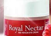 royal nectar皇家花蜜蜂毒眼霜怎么用？