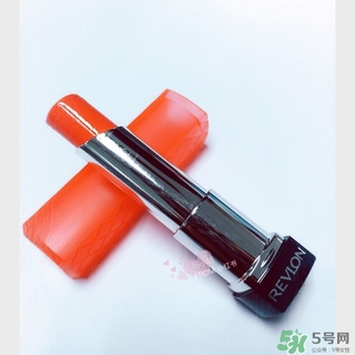 露華濃唇膏多少錢？露華濃唇膏專柜價格美國價格