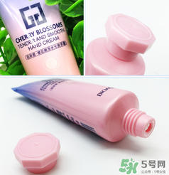 泊泉雅護(hù)手霜怎么樣？泊泉雅護(hù)手霜多少錢(qián)