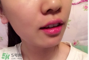 輕唇膏是什么？輕唇膏和唇膏的區別