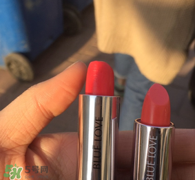 藍色之戀口紅有毒嗎？藍色之戀口紅安全嗎？