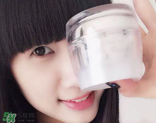 素顏霜會脫妝嗎？素顏霜會不會脫妝？