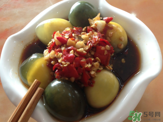 皮蛋一天最多吃幾個(gè)？皮蛋一次能吃幾個(gè)？